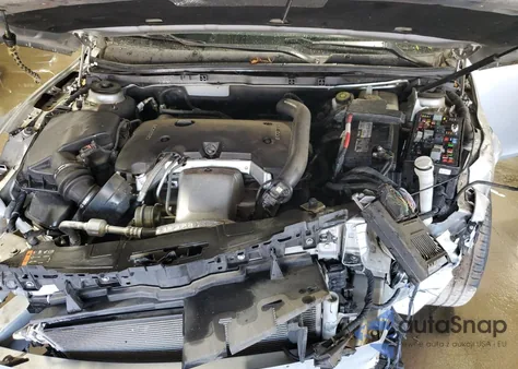 2017 Buick Regal Sport Touring z USA, uszkodzony, nr VIN 2G4GL5EX9H9125861